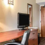 The Douillet By Demeure Hotels